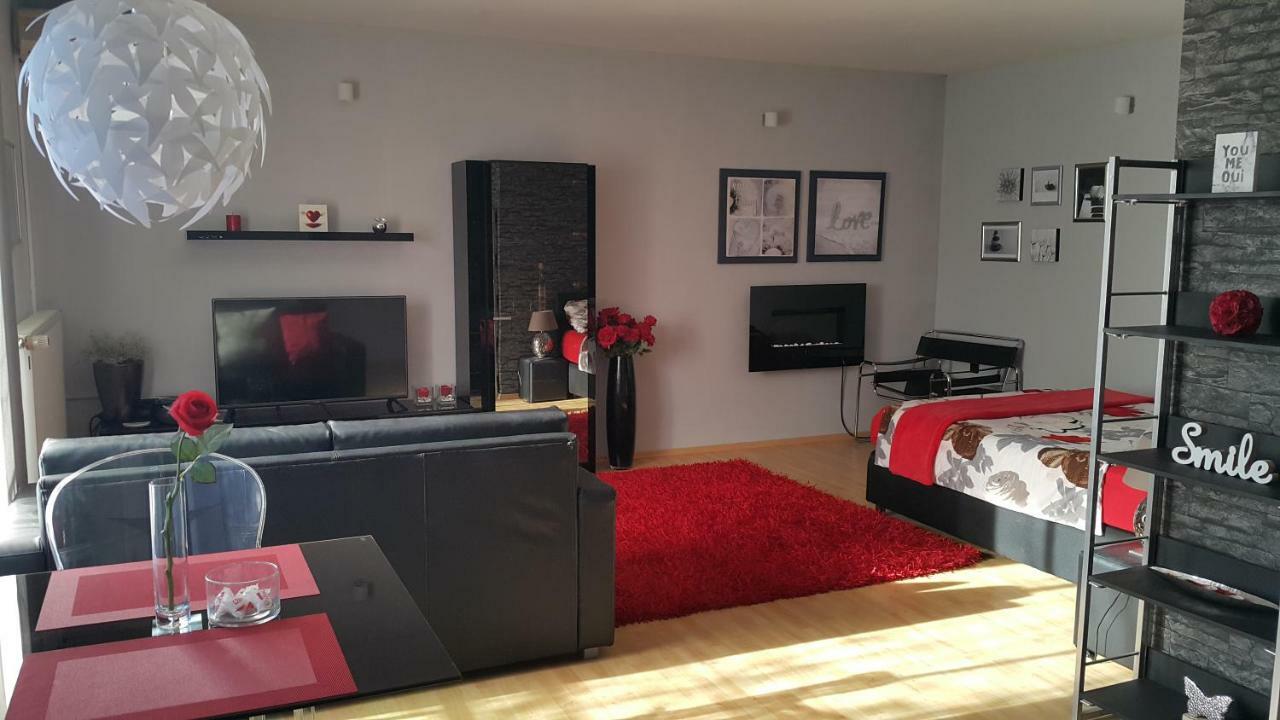 Apartment Rosy Ljubljana Eksteriør billede